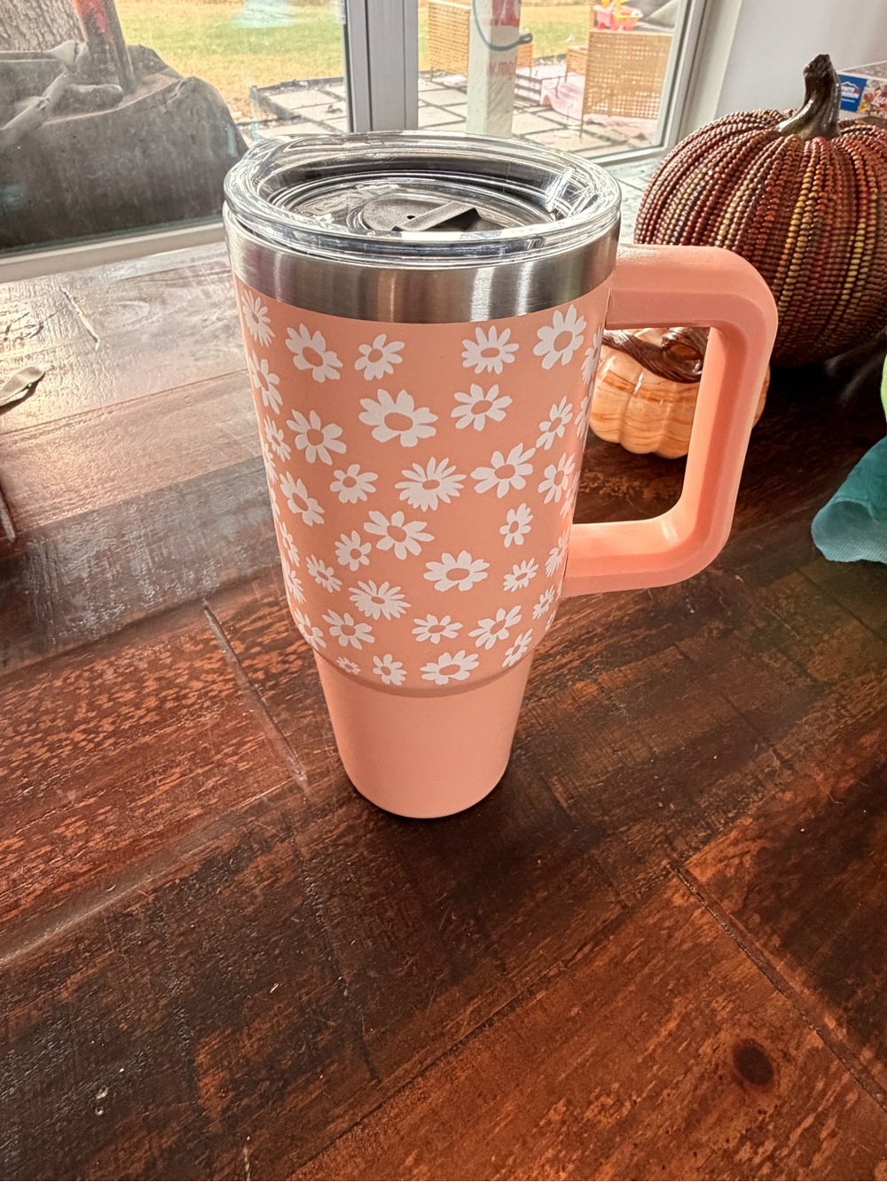 👚CLOSET CLEAN OUT👖 Peach Floral Insulated Travel Mug 24oz